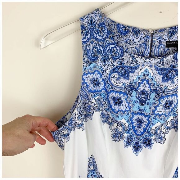 Maggy London Sleeveless Dress | Fit‎ and Flare Blue White 8 - Picture 7 of 14